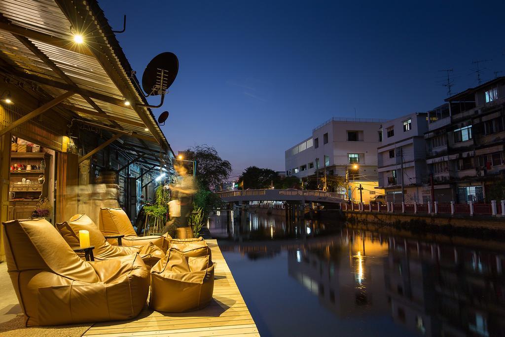 Canale Hostel Бангкок Экстерьер фото