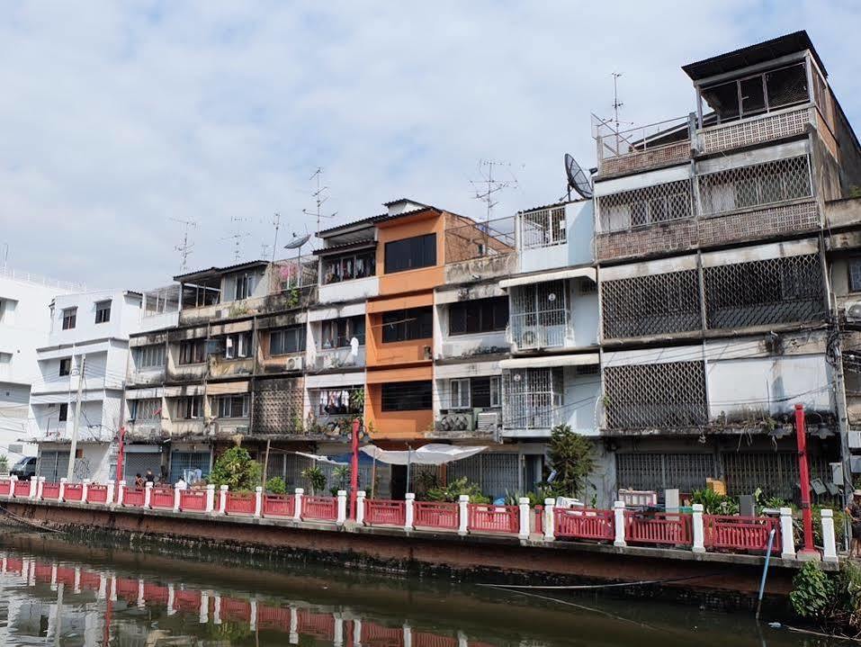 Canale Hostel Бангкок Экстерьер фото