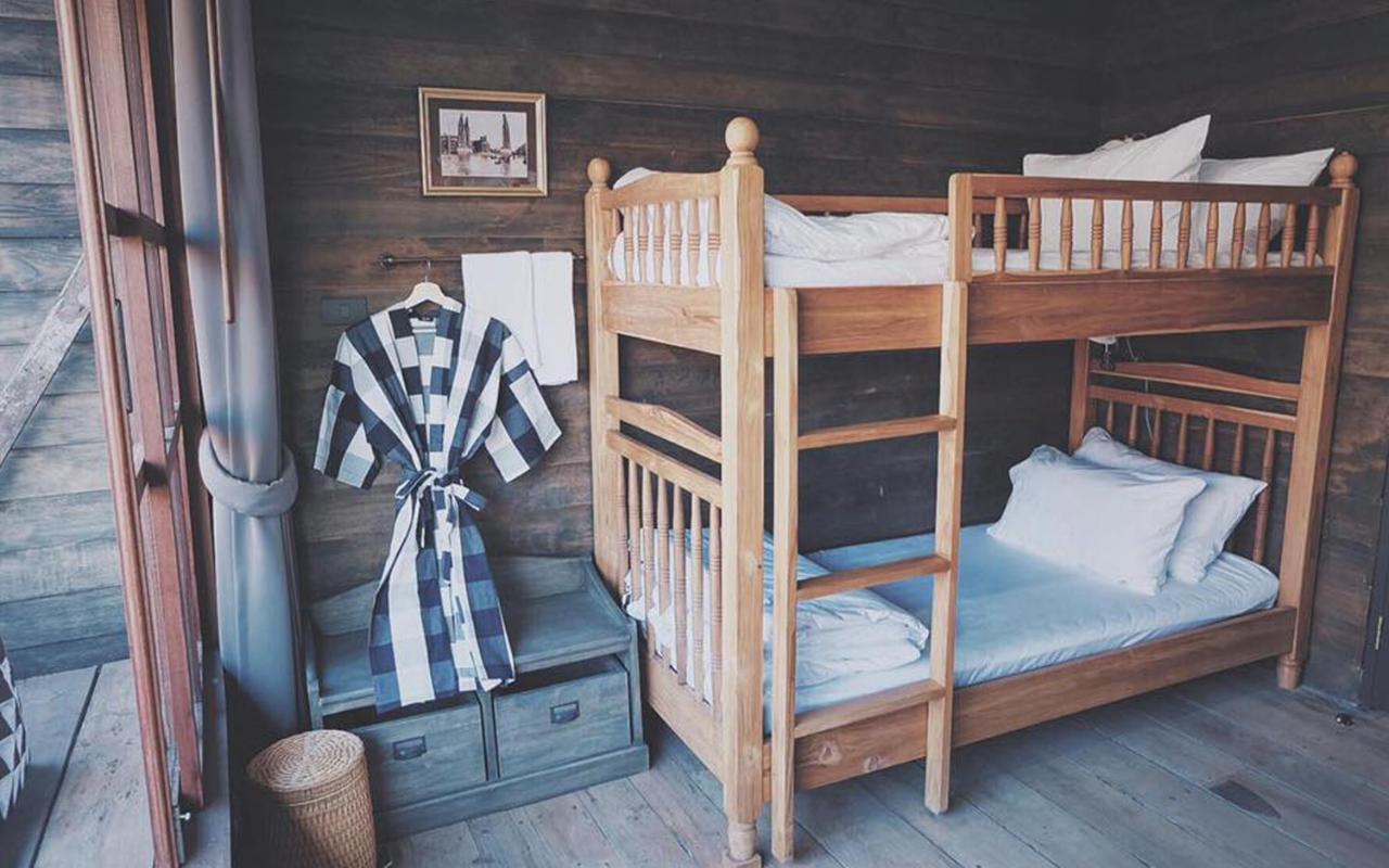 Canale Hostel Бангкок Экстерьер фото